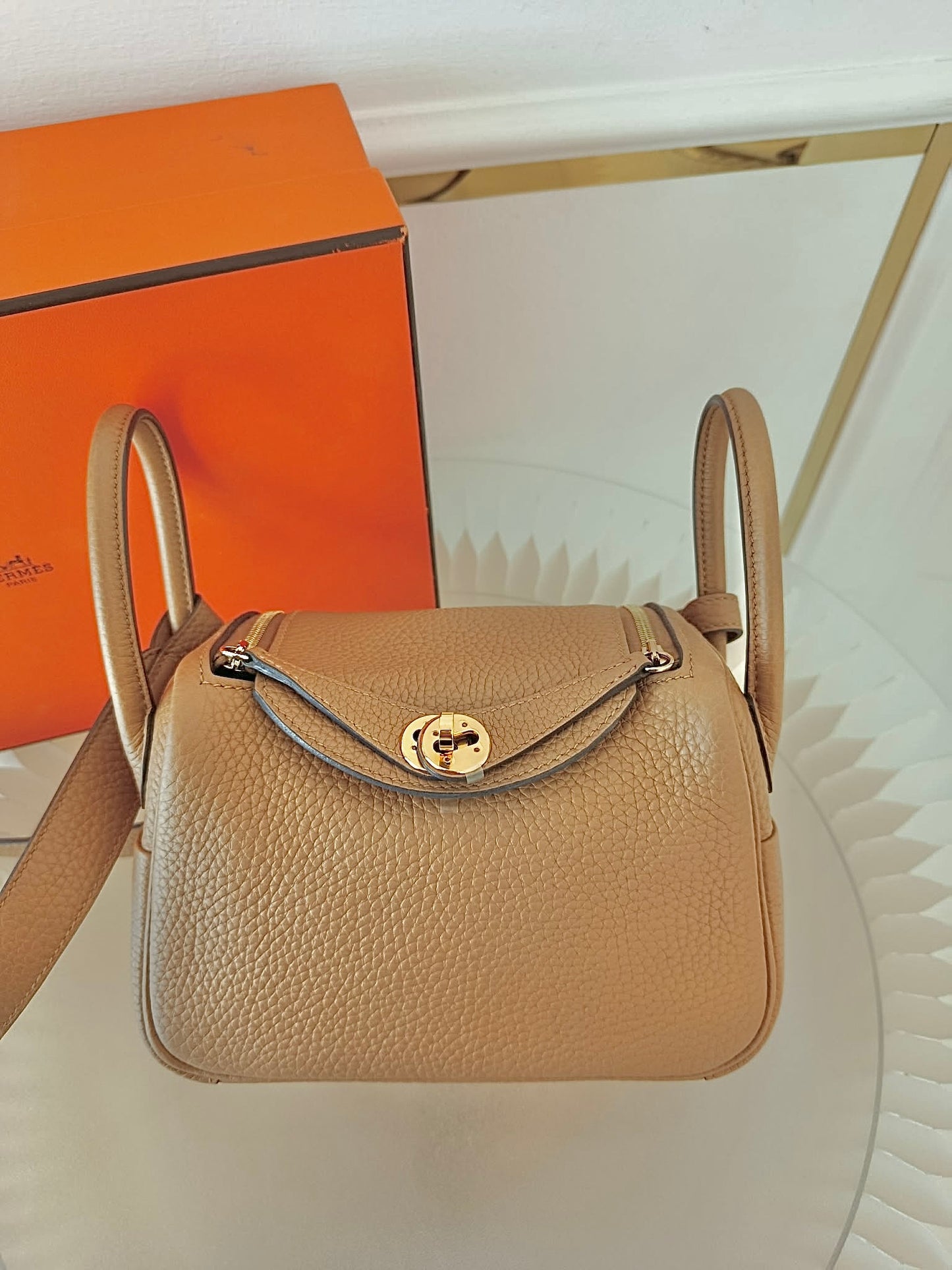 HERMES Mini Lindy Biscuit GHW